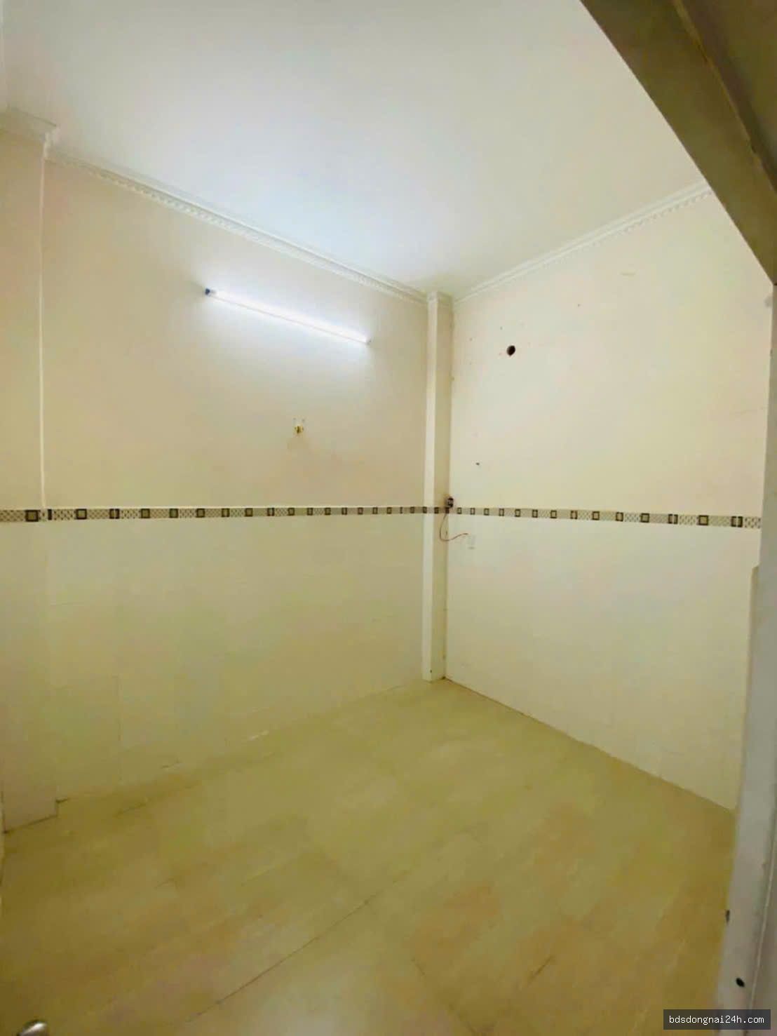 Cho thuê nhà cấp 4 gần chợ tại Quang Vinh, Biên Hòa (100m²) - Hình ảnh 3