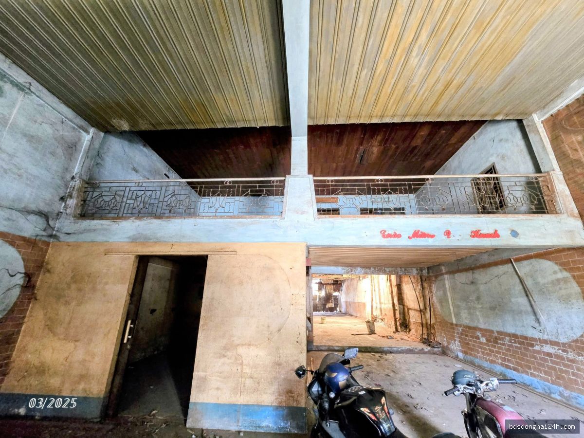 Bán kho xưởng, mặt tiền tại Hố Nai, Biên Hòa (306m²) - Hình ảnh 2