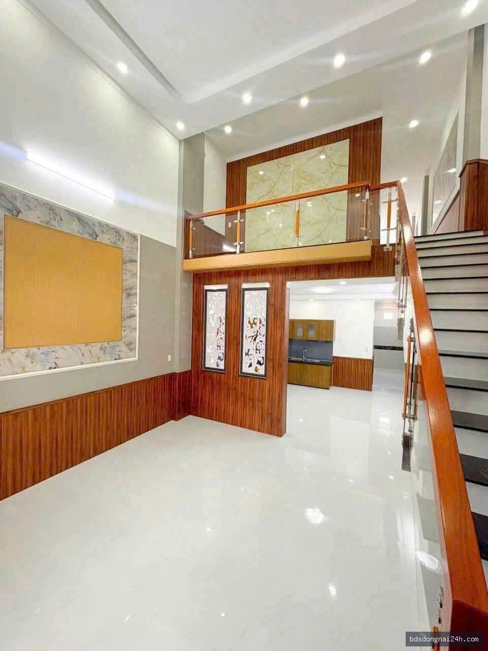 Bán nhà phố gần chợ tại Trảng Dài, Biên Hòa (95m²) - Hình ảnh 2