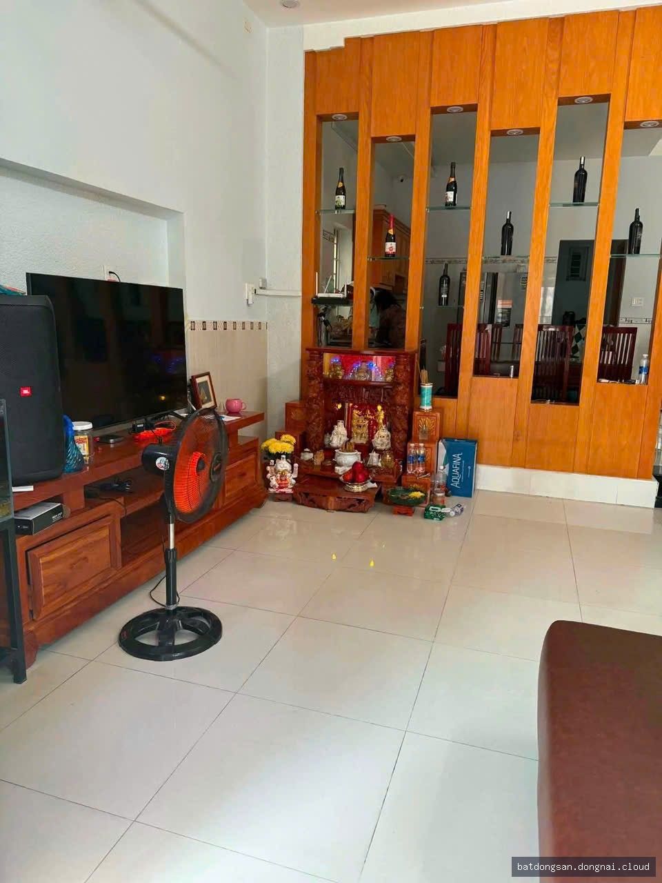 Cho thuê nhà 1 trệt 1 lầu full nội thất tại Tân Phong, Biên Hòa (85.5m²)