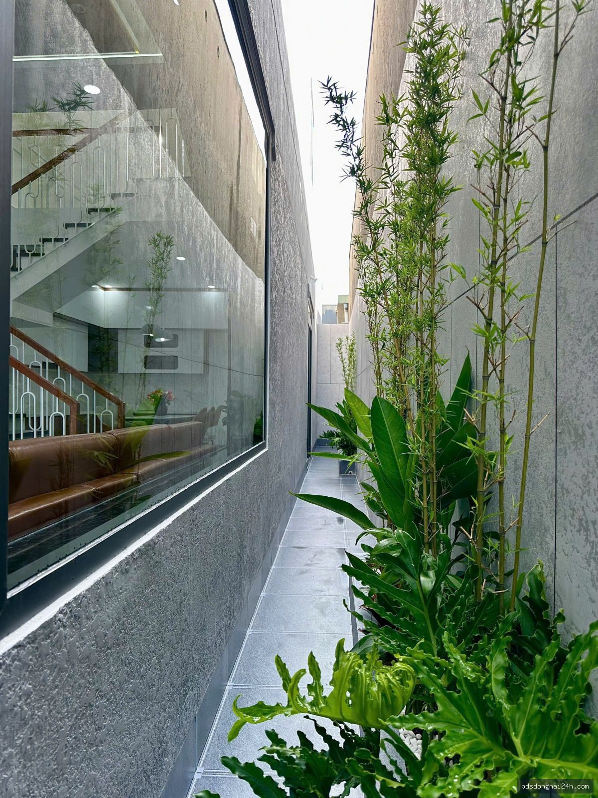 Bán nhà phố hiện đại, sân ô tô tại Trảng Dài, Biên Hòa (170m²) - Hình ảnh 6