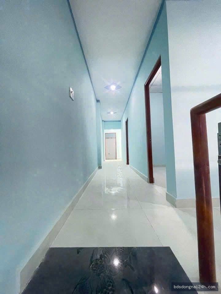 Bán mặt bằng kinh doanh sân ô tô, mặt tiền tại Hố Nai, Biên Hòa (295.2m²) - Hình ảnh 4