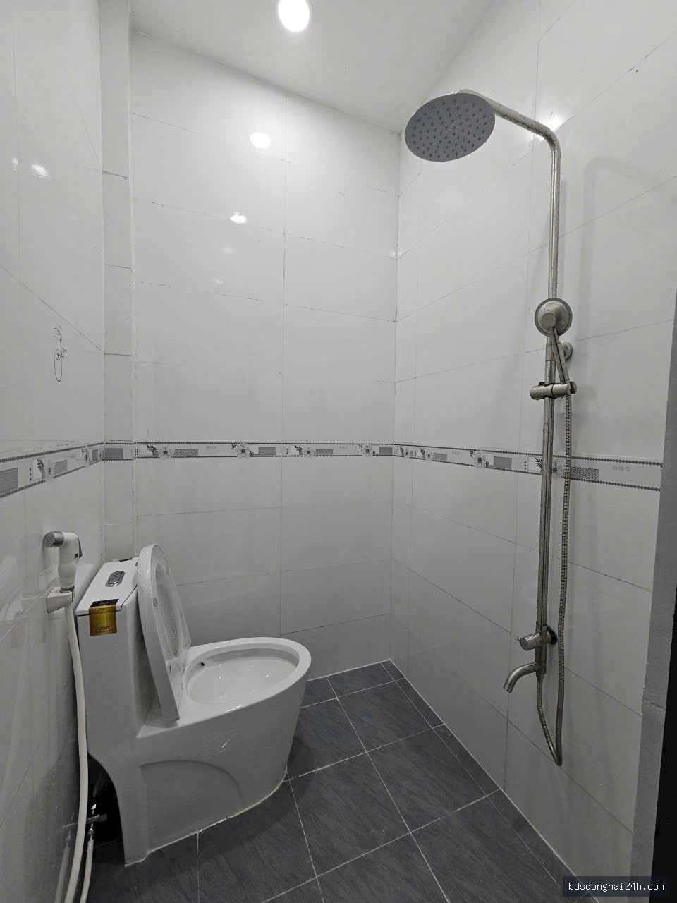Cho thuê nhà phố tại Bửu Long, Biên Hòa (76m²)