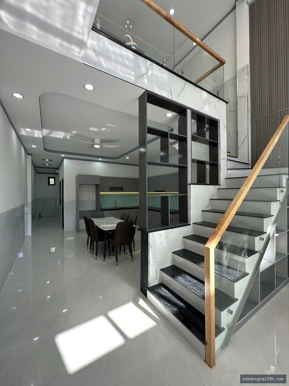 Bán nhà phố sân ô tô, gần chợ tại Trảng Dài, Biên Hòa (100m²) - Hình ảnh 12