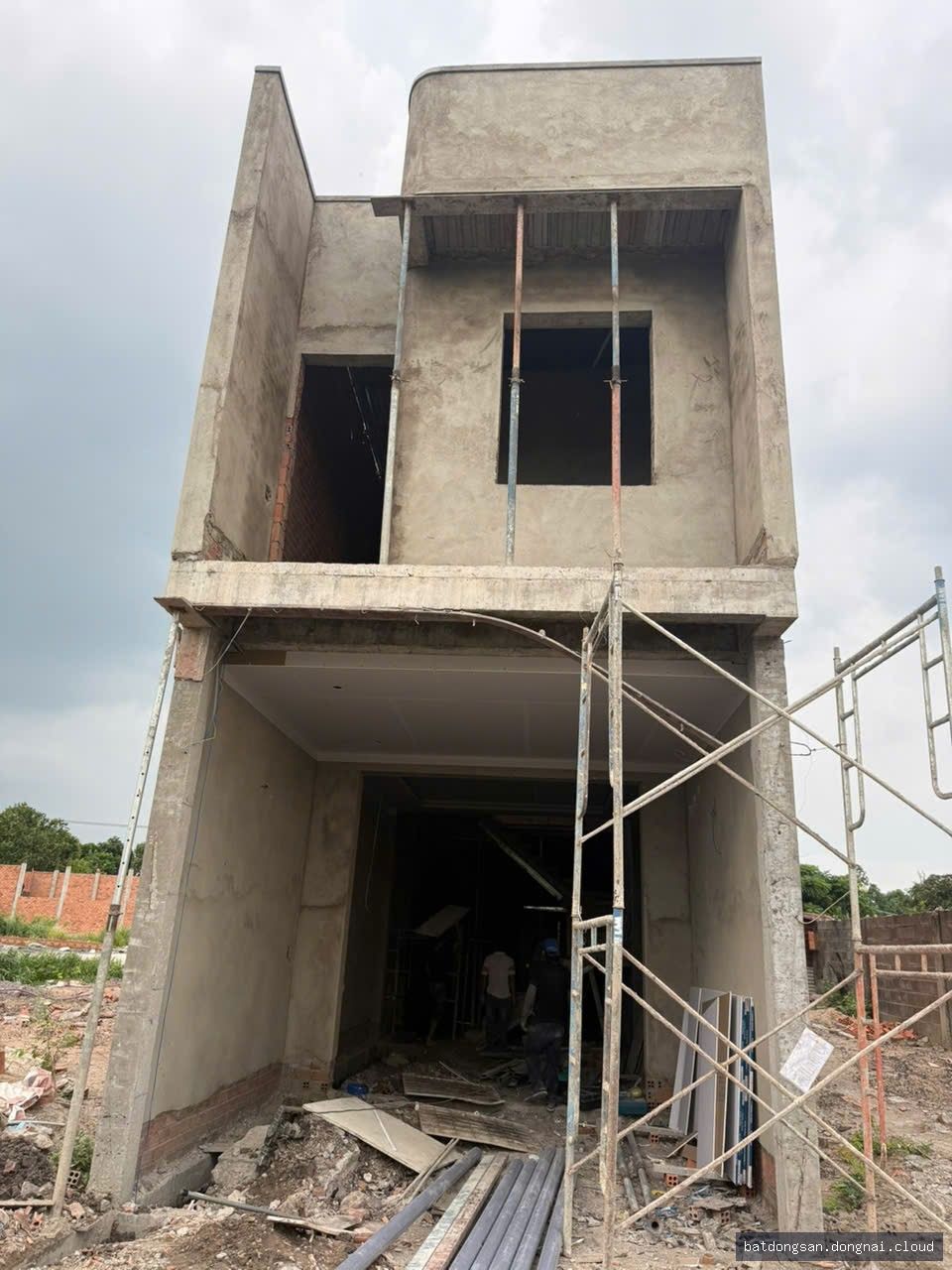 Bán nhà 1 trệt 1 lầu sân ô tô tại Trảng Dài, Biên Hòa (74m²) - Hình ảnh 1