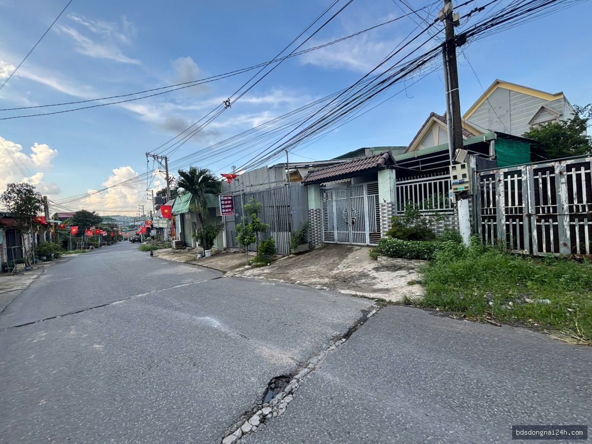 Bán nhà phố, mặt tiền (150m²) - Hình ảnh 2