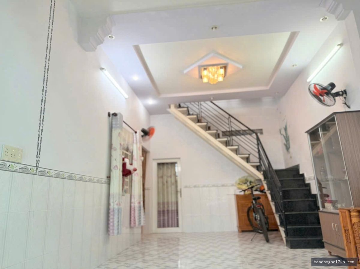 Bán nhà 1 trệt 1 lầu gần chợ tại Tân Phong, Biên Hòa (85m²) - Hình ảnh 4