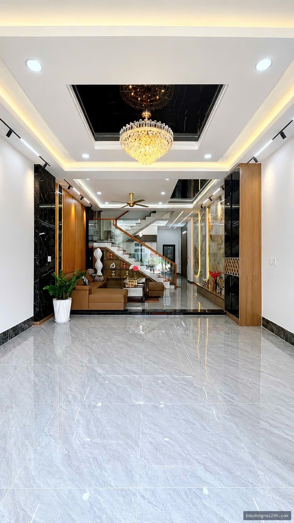 Bán nhà 1 trệt 2 lầu sân ô tô, full nội thất (80m²) - Hình ảnh 8