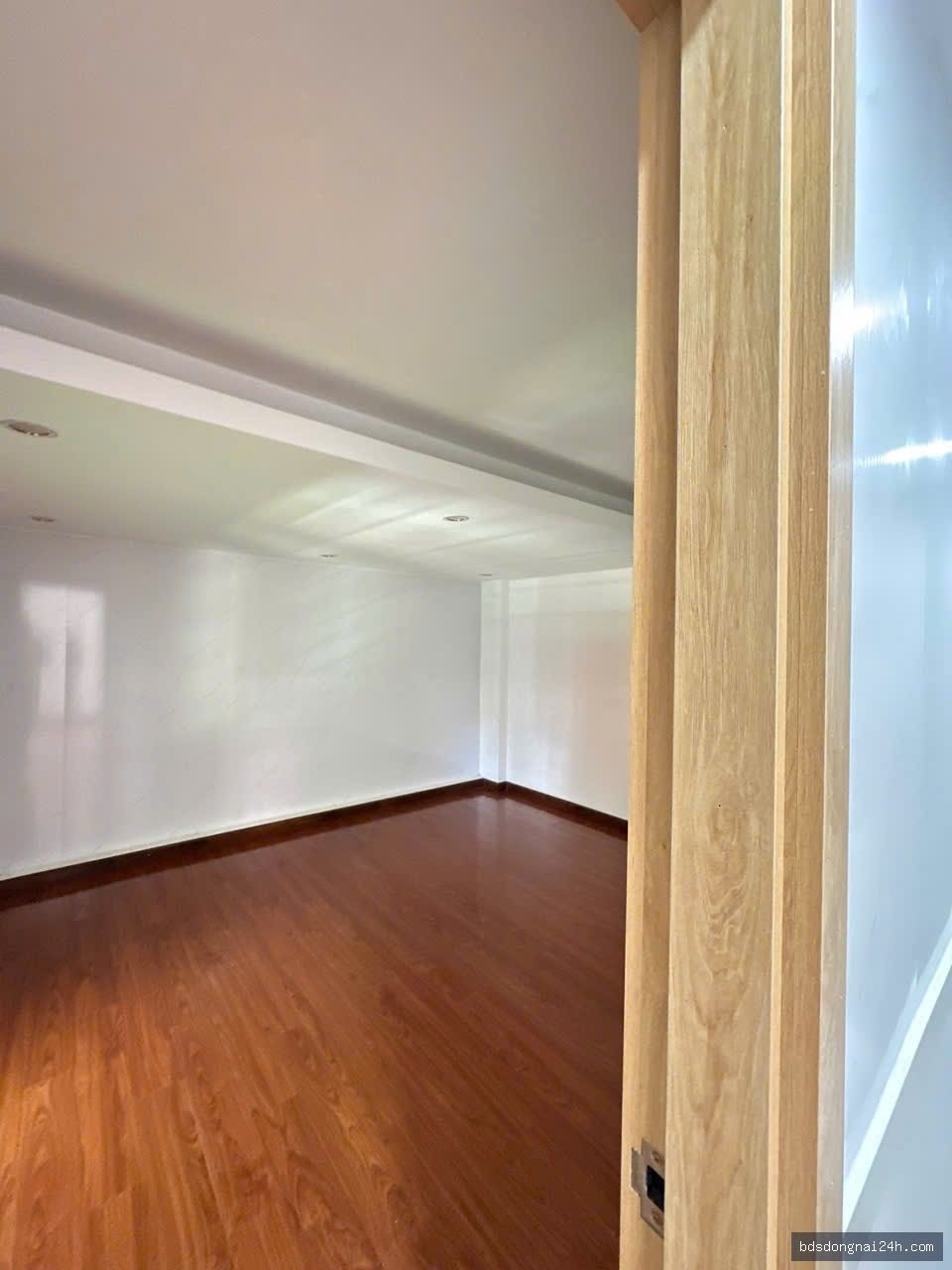 Bán nhà phố tại Trảng Dài, Biên Hòa (120m2) - Hình ảnh 12