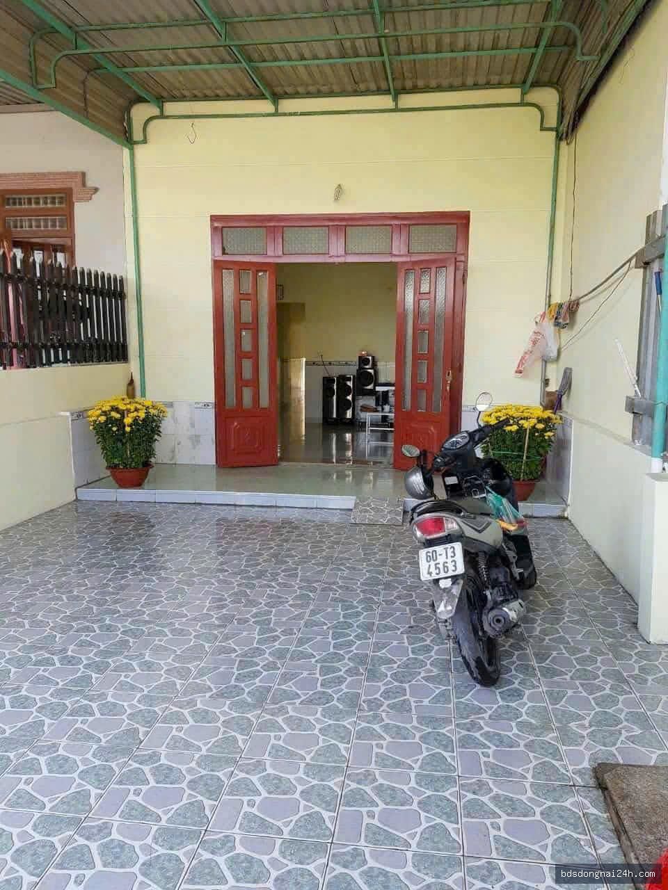 Bán nhà phố sân ô tô, gần chợ tại Trảng Dài, Biên Hòa (134m²) - Hình ảnh 4