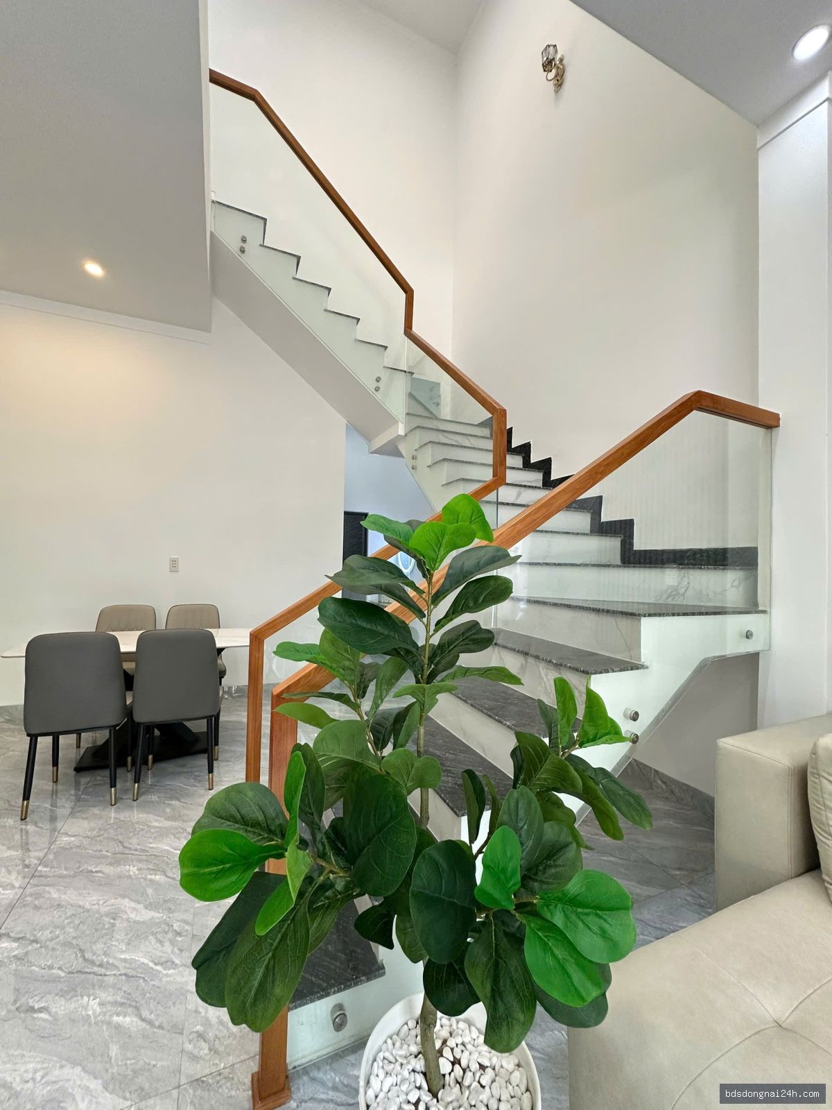 Bán nhà phố, sân ô tô, mặt tiền tại Trảng Dài, Biên Hòa (100m²) - Hình ảnh 16