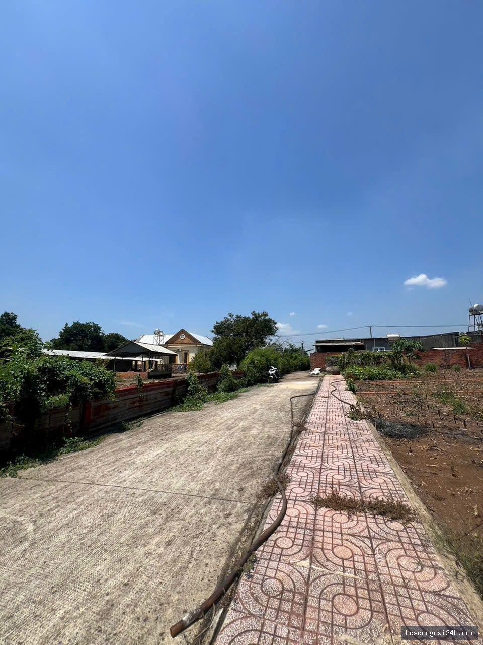 Bán bất động sản (138m²) - Hình ảnh 2