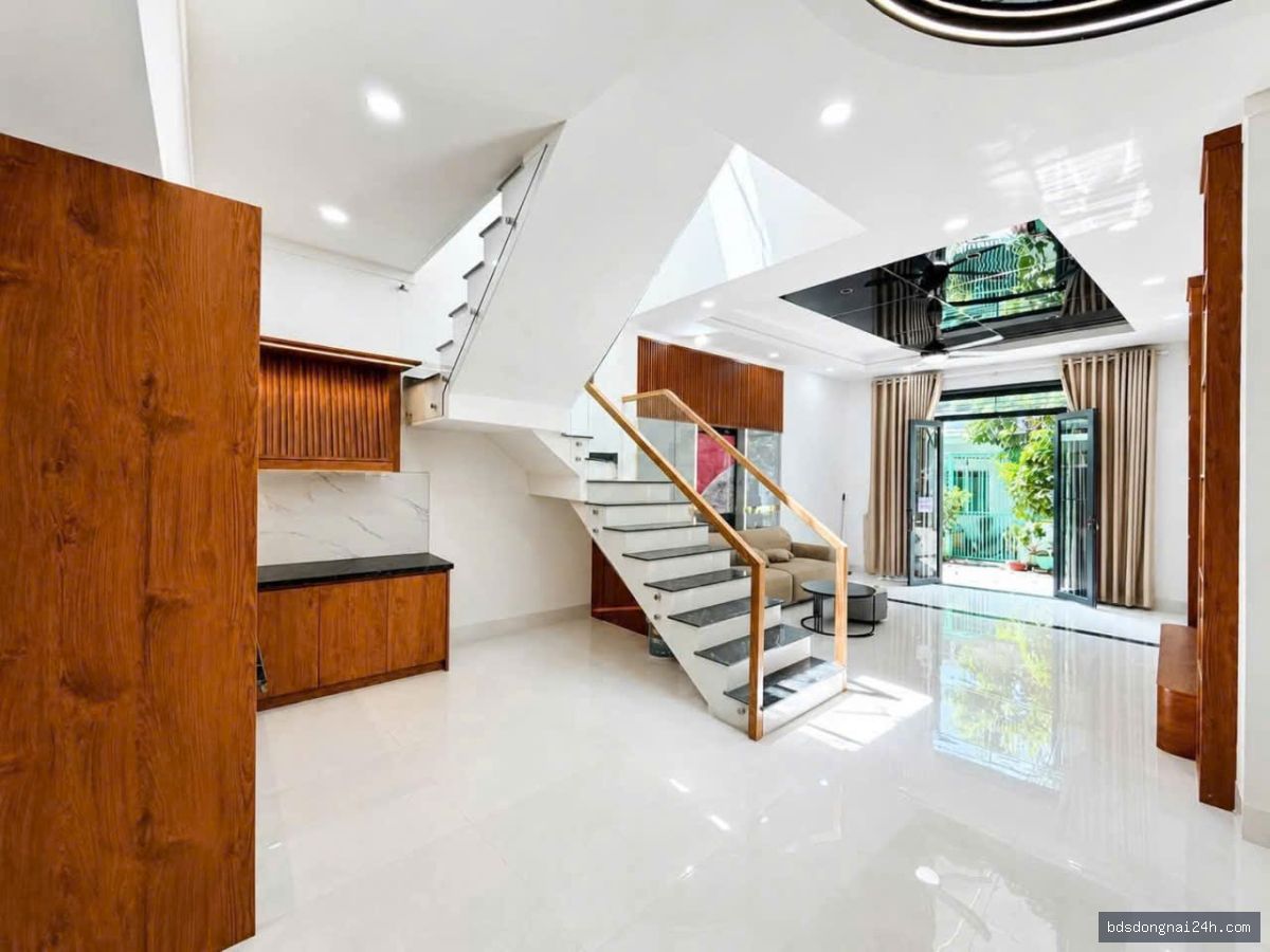 Bán nhà lầu kiên cố - Hình ảnh 4