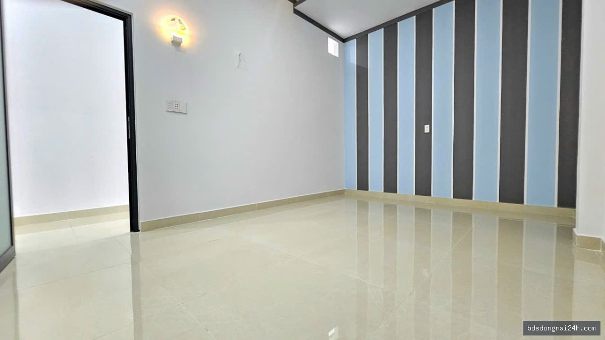 Bán nhà phố hiện đại, sân ô tô tại Hố Nai, Biên Hòa (96m²) - Hình ảnh 14