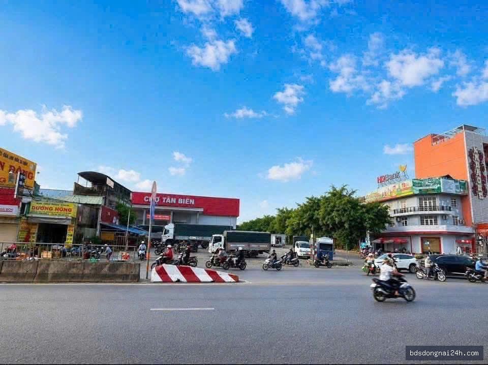 Bán mặt bằng kinh doanh sân ô tô, mặt tiền tại Hố Nai, Biên Hòa (111.6m²) - Hình ảnh 14