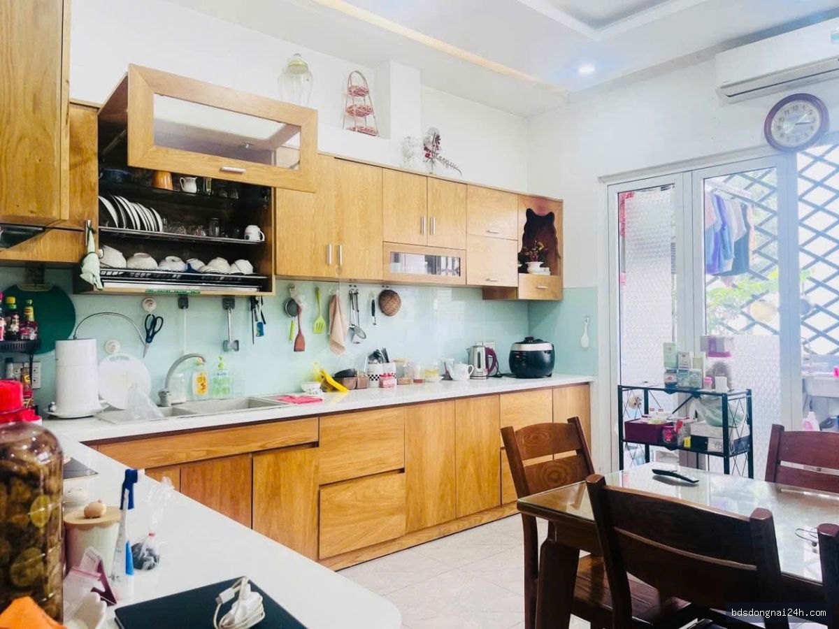 Bán nhà phố KDC D2D mặt tiền, full nội thất (84m2) - Hình ảnh 8