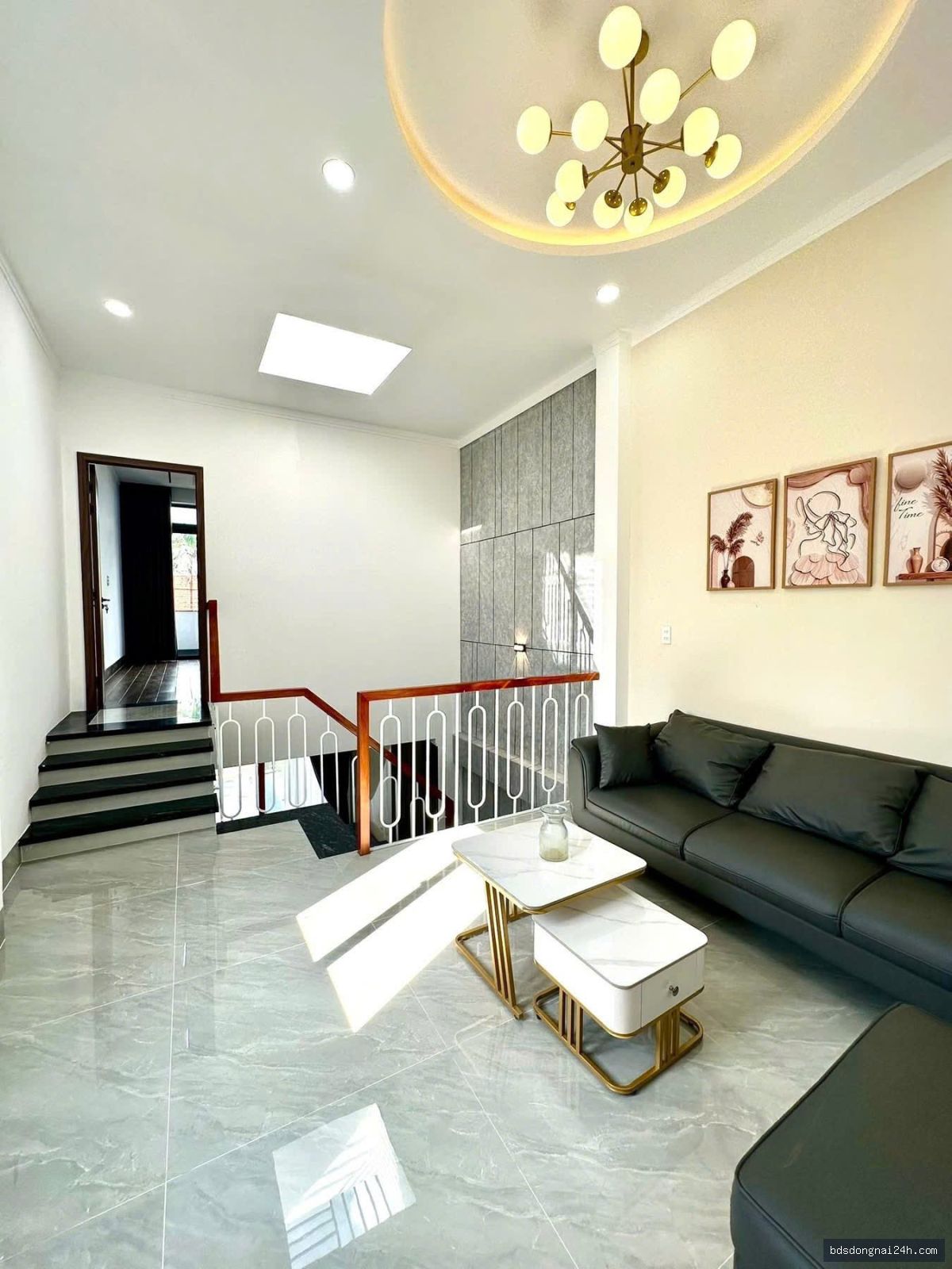 Bán nhà phố hiện đại, sân ô tô tại Tân Phong, Biên Hòa (100m²) - Hình ảnh 10