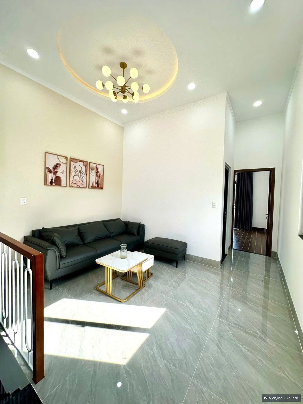 Bán nhà phố hiện đại, sân ô tô tại Tân Phong, Biên Hòa (100m²) - Hình ảnh 10