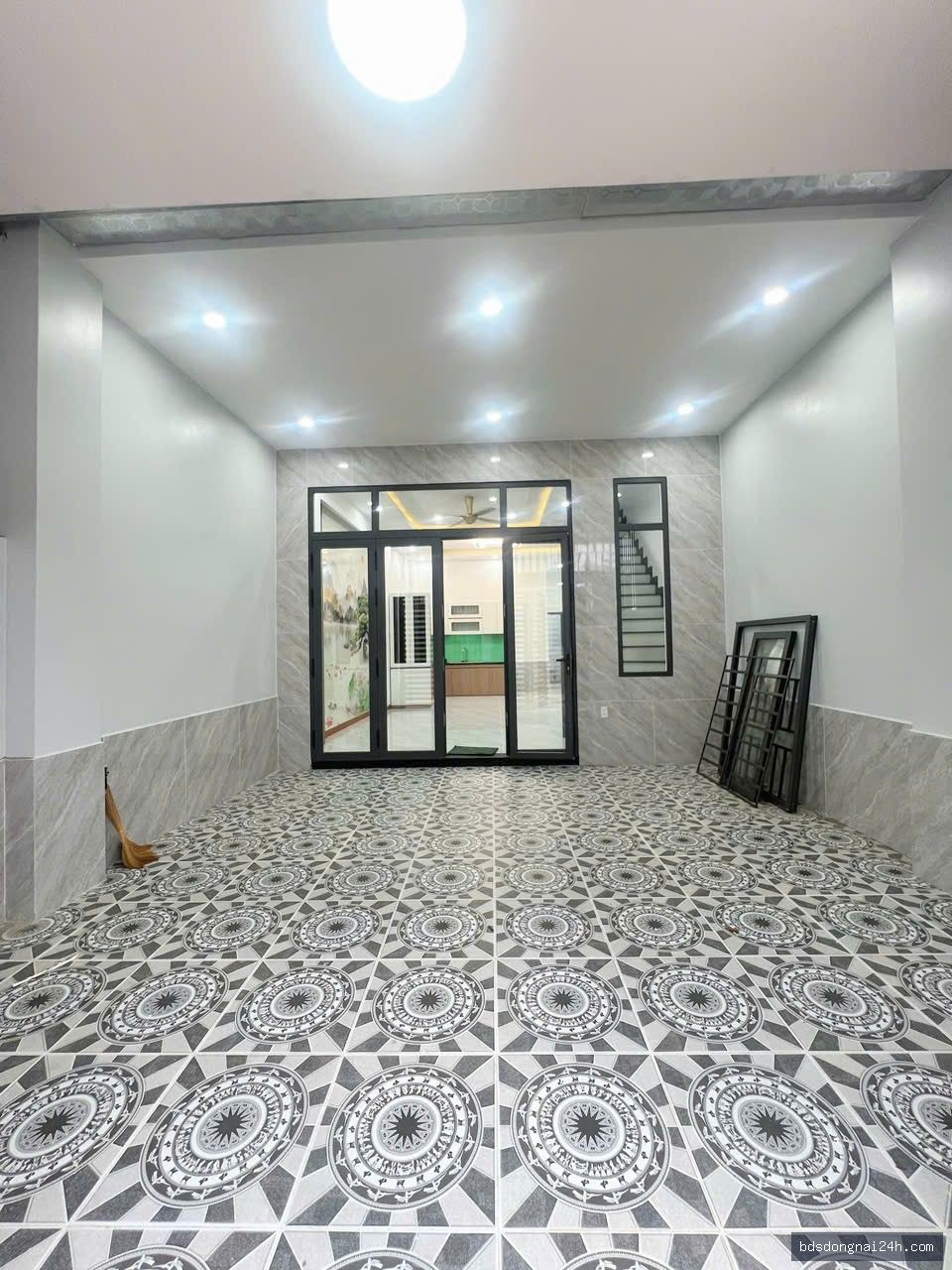 Bán nhà phố, sân ô tô (83m2) - Hình ảnh 9