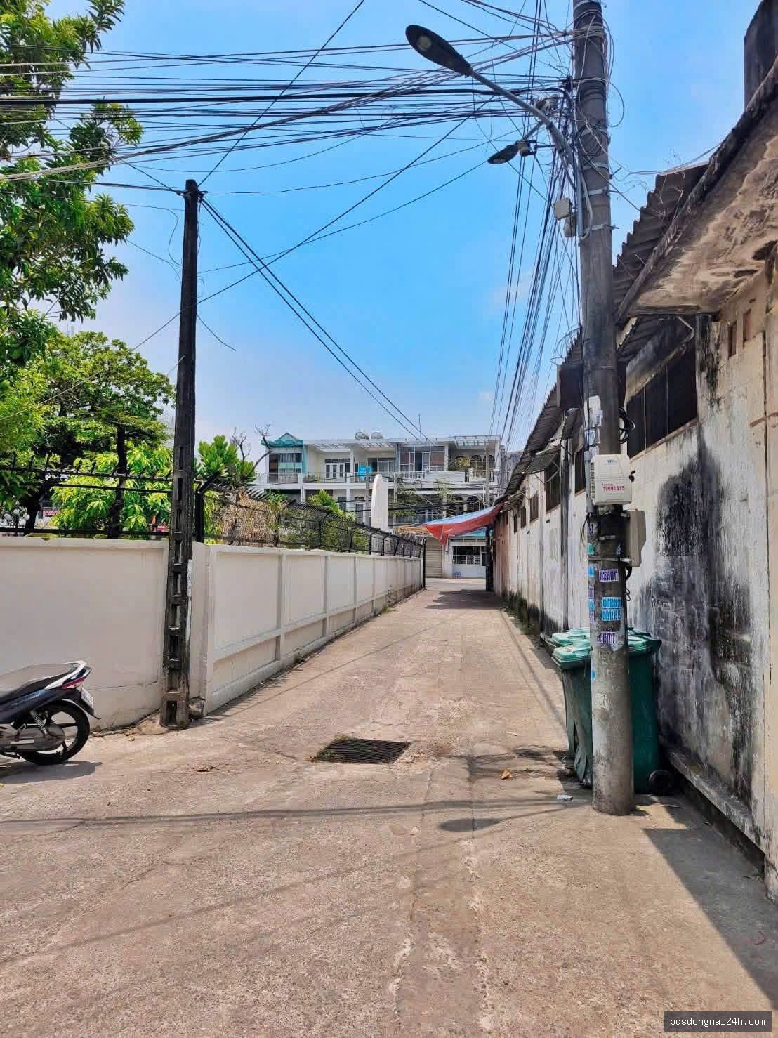 Bán nhà lầu kiên cố tại Tam Hiệp, Biên Hòa (60M2) - Hình ảnh 2