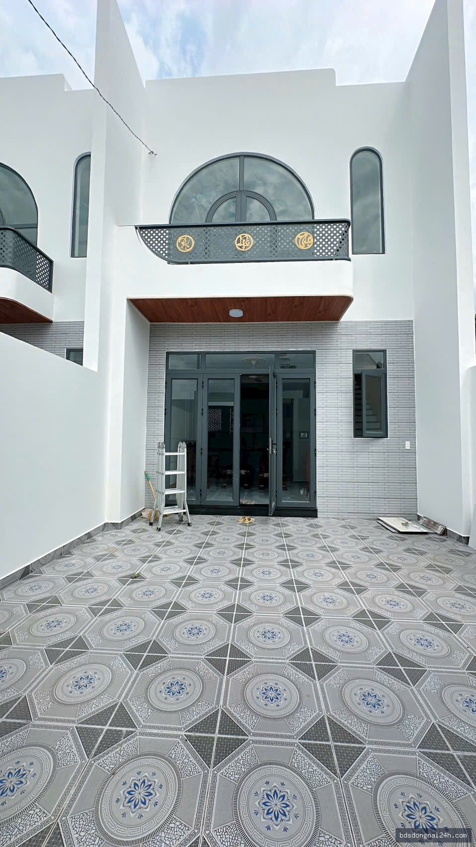 Bán nhà 1 trệt 1 lầu sân ô tô (90m²) - Hình ảnh 9