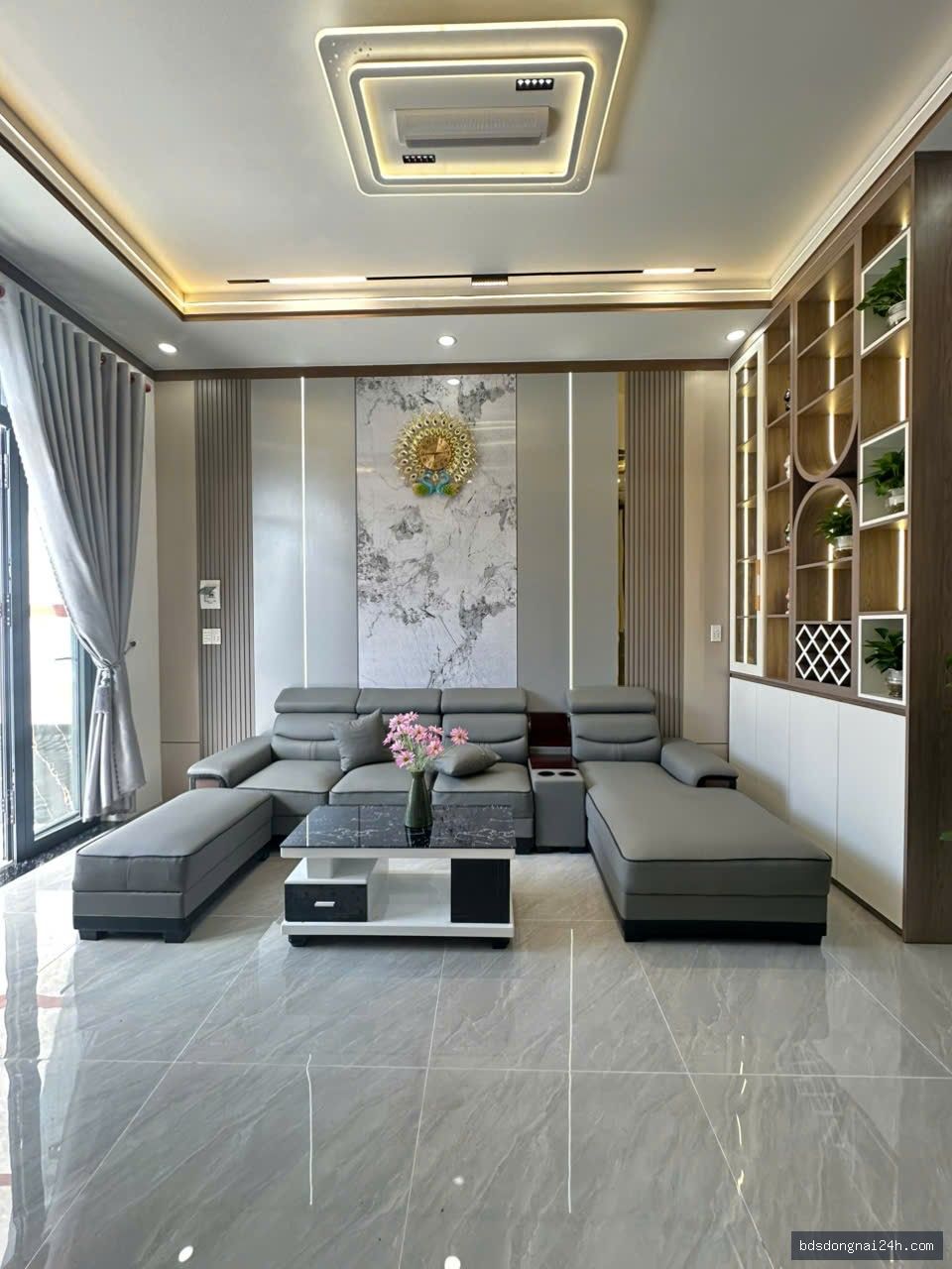 Bán nhà lầu kiên cố sân ô tô, full nội thất tại Trảng Dài, Biên Hòa (95m²) - Hình ảnh 2