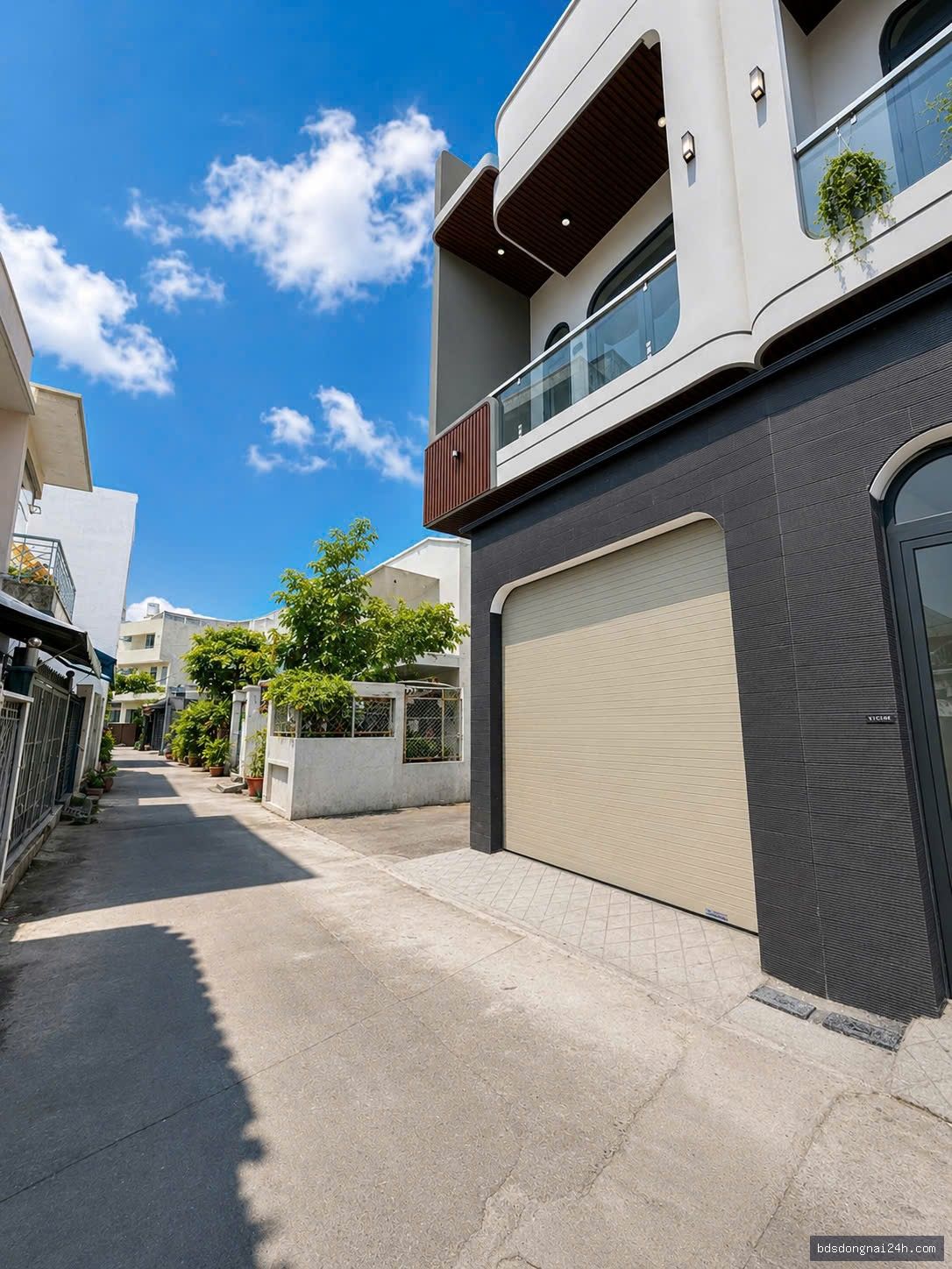 Bán mặt bằng kinh doanh, sân ô tô, mặt tiền (95.7m²) - Hình ảnh 6