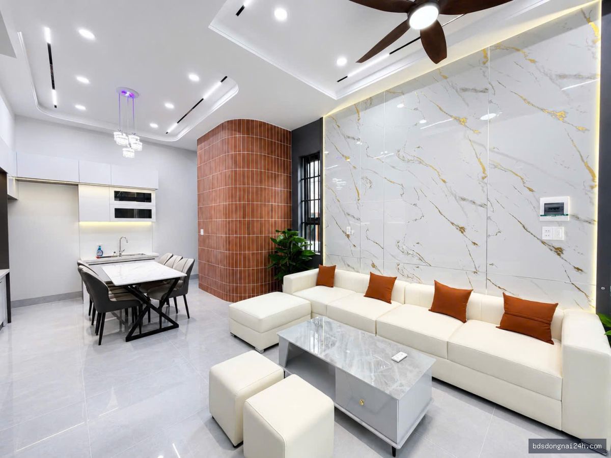 Bán nhà 1 trệt 2 lầu sân ô tô, mặt tiền tại Trảng Dài, Biên Hòa - Hình ảnh 5