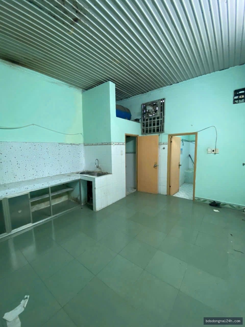Cho thuê nhà phố sân ô tô, gần chợ tại Quang Vinh, Biên Hòa (100m2) - Hình ảnh 5