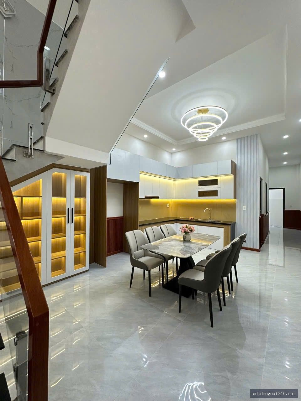 Bán nhà 1 trệt 1 lầu sân ô tô, mặt tiền tại Trảng Dài, Biên Hòa (130.5m²) - Hình ảnh 6