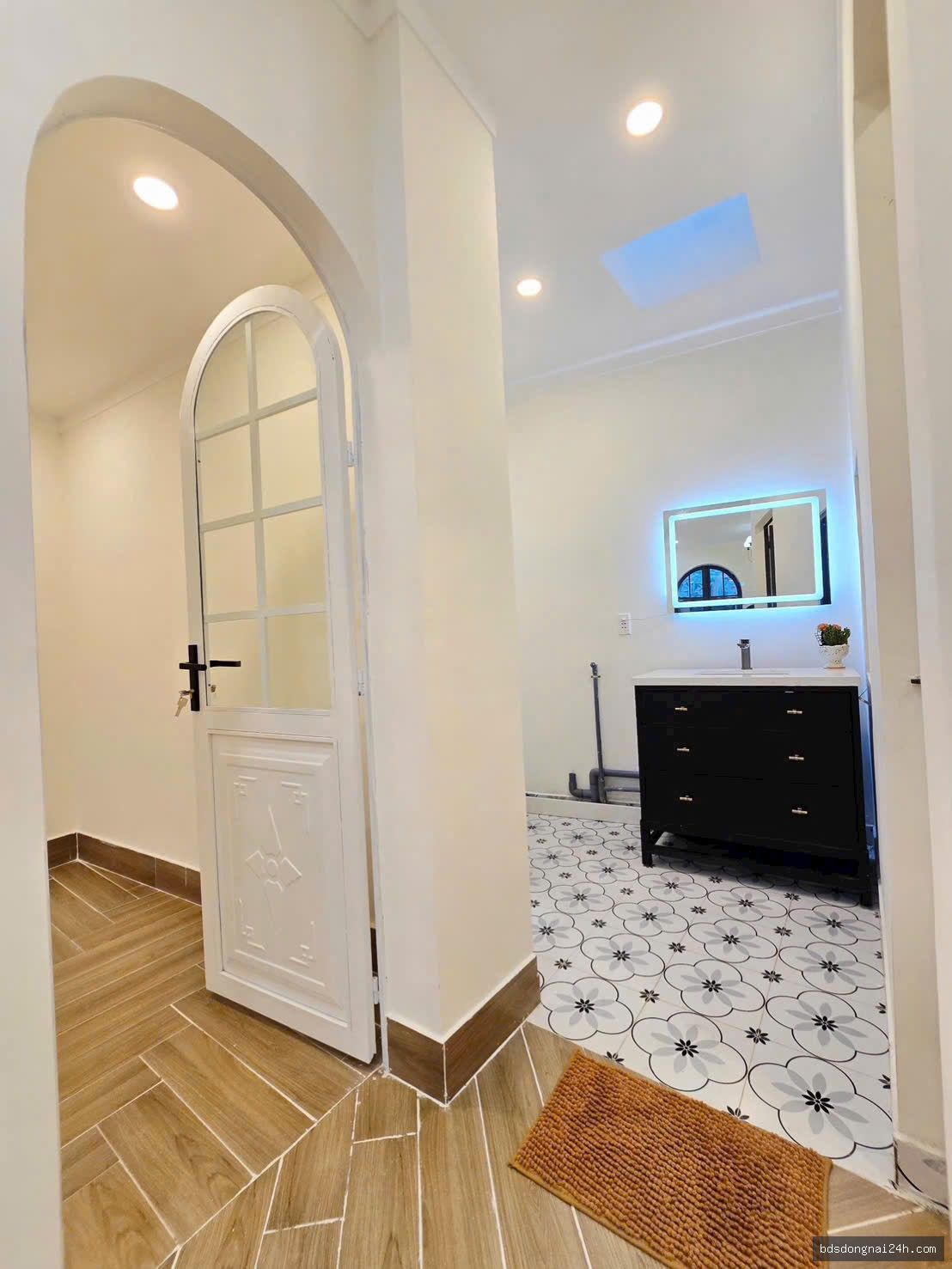Bán nhà phố mặt tiền tại Hố Nai, Biên Hòa (81.6m²) - Hình ảnh 11