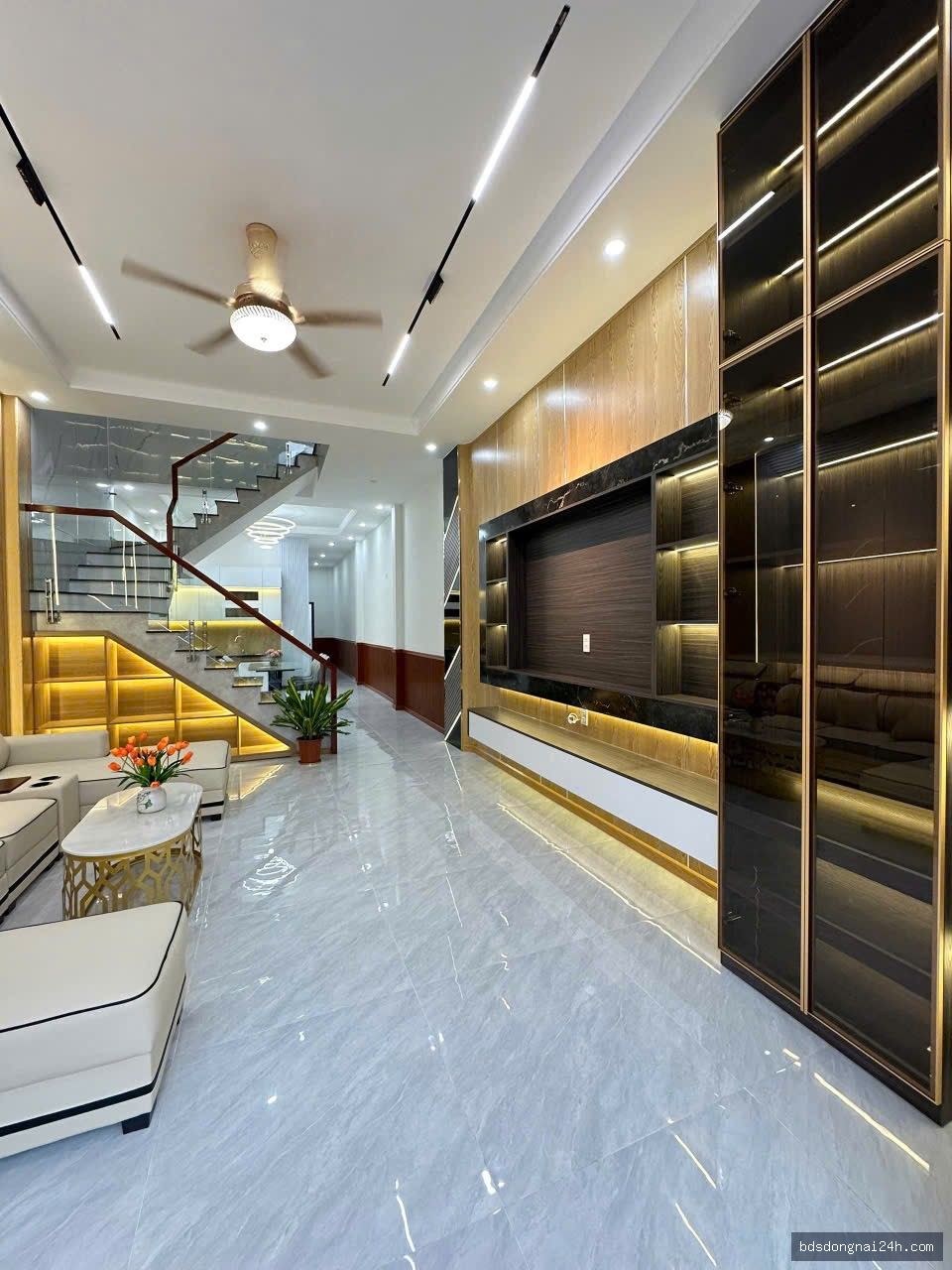 Bán nhà lầu kiên cố (130.5m²) - Hình ảnh 11