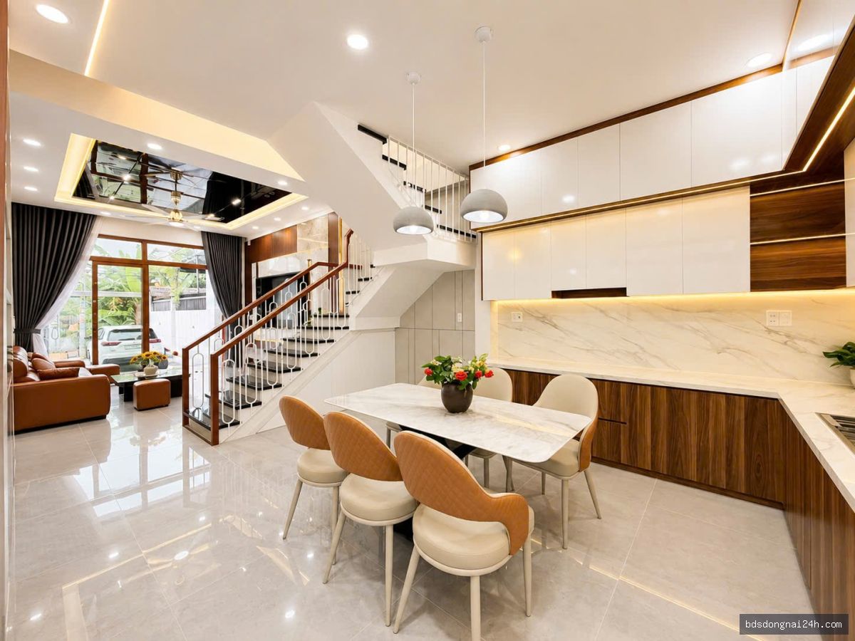 Bán nhà phố hiện đại, sân ô tô tại Trảng Dài, Biên Hòa (170m²) - Hình ảnh 13