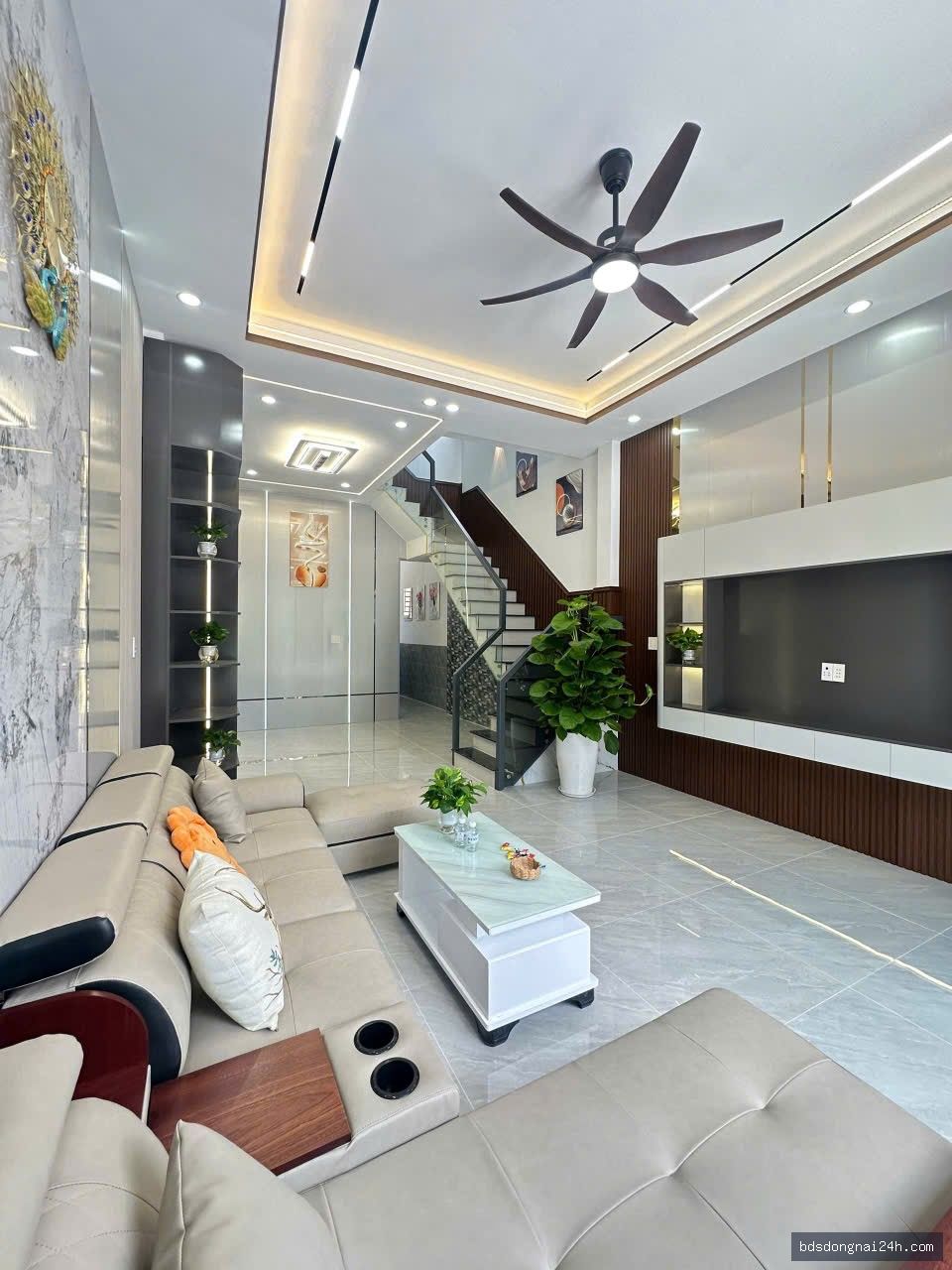 Bán nhà lầu kiên cố sân ô tô, mặt tiền tại Trảng Dài, Biên Hòa (90m²) - Hình ảnh 10