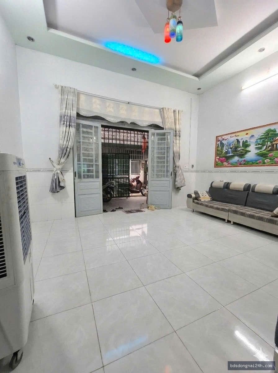 Bán nhà phố tại Trảng Dài, Biên Hòa (120m²) - Hình ảnh 4