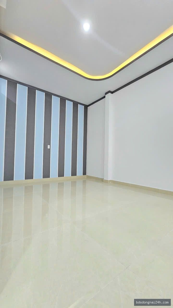 Bán nhà phố hiện đại, sân ô tô tại Hố Nai, Biên Hòa (96m²) - Hình ảnh 15