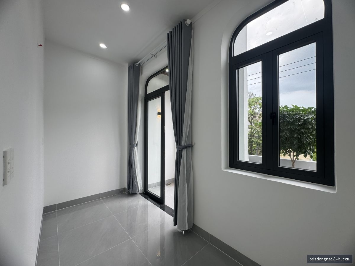 Nổi bật