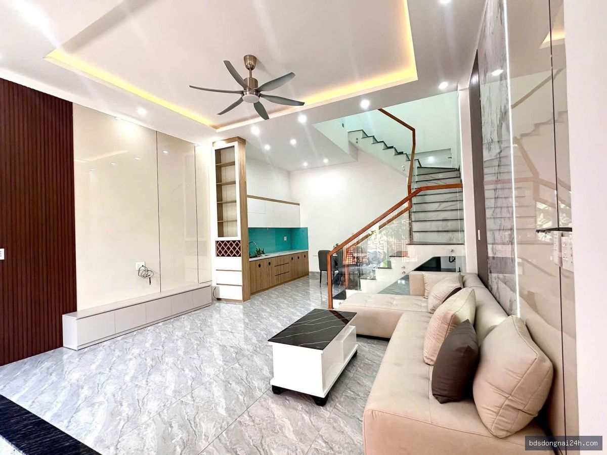 Bán nhà 1 trệt 1 lầu sân ô tô, gần chợ tại Trảng Dài, Biên Hòa (75m²) - Hình ảnh 4
