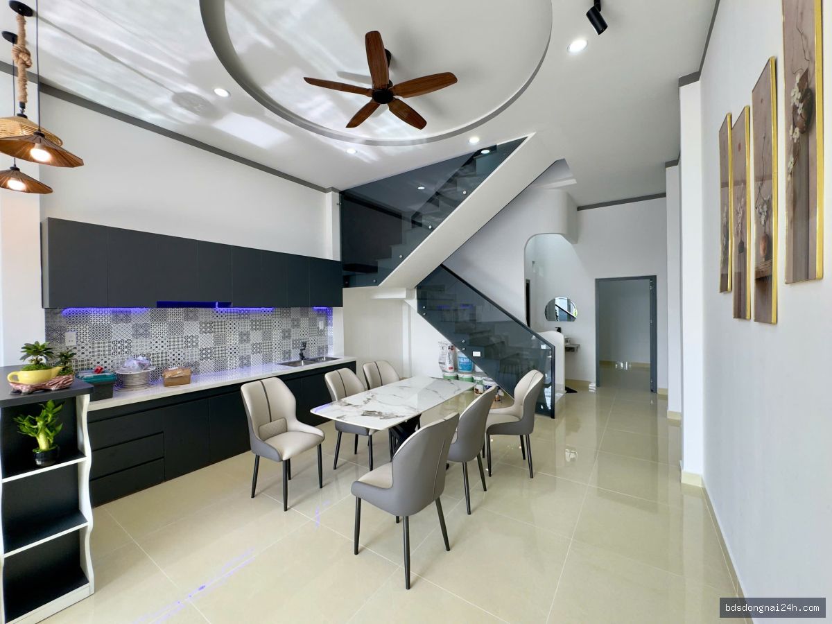 Bán nhà 1 trệt 1 lầu sân ô tô, gần chợ tại Hố Nai, Biên Hòa (96m²) - Hình ảnh 8