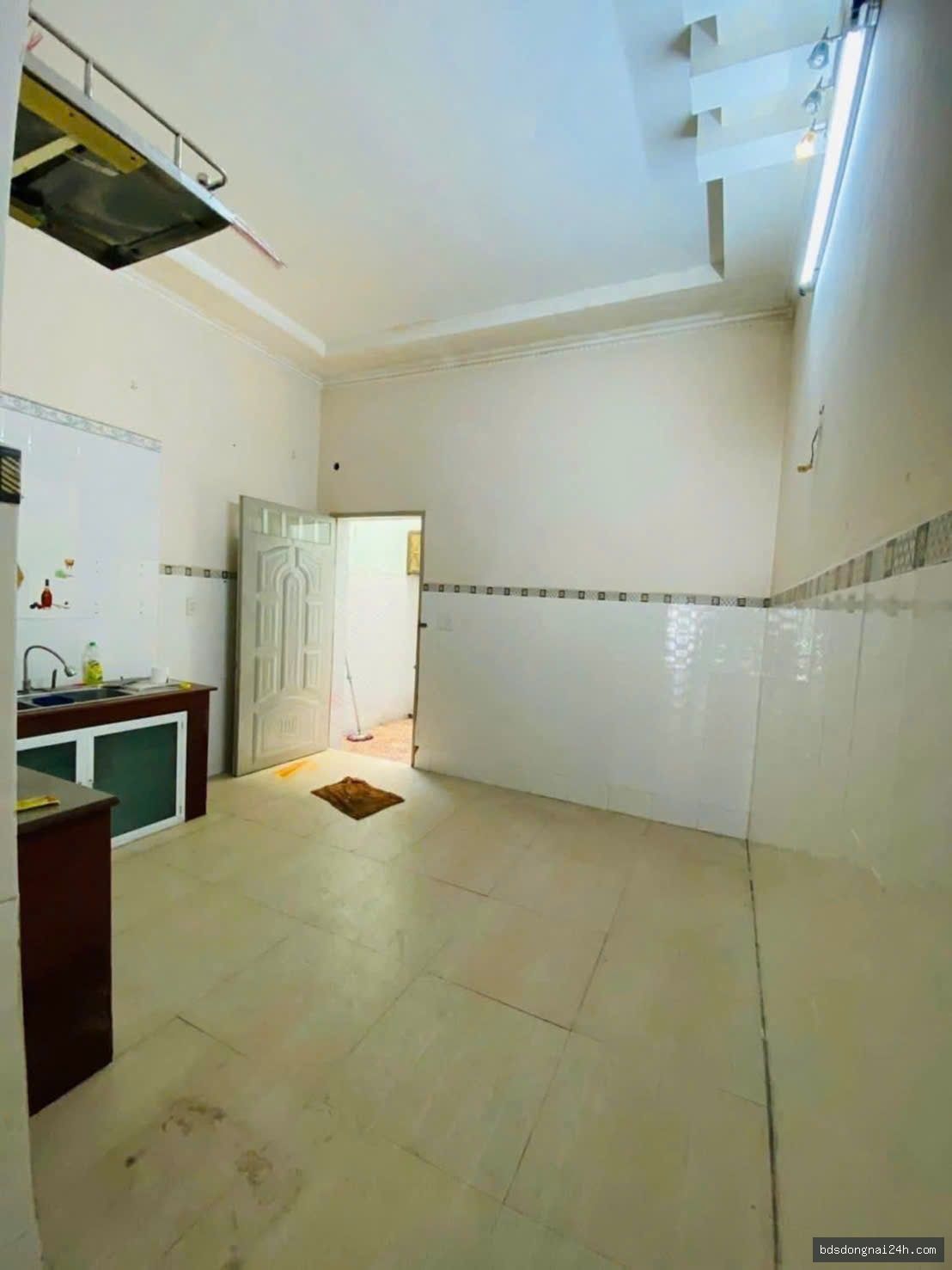 Cho thuê nhà cấp 4 gần chợ tại Quang Vinh, Biên Hòa (100m²) - Hình ảnh 6