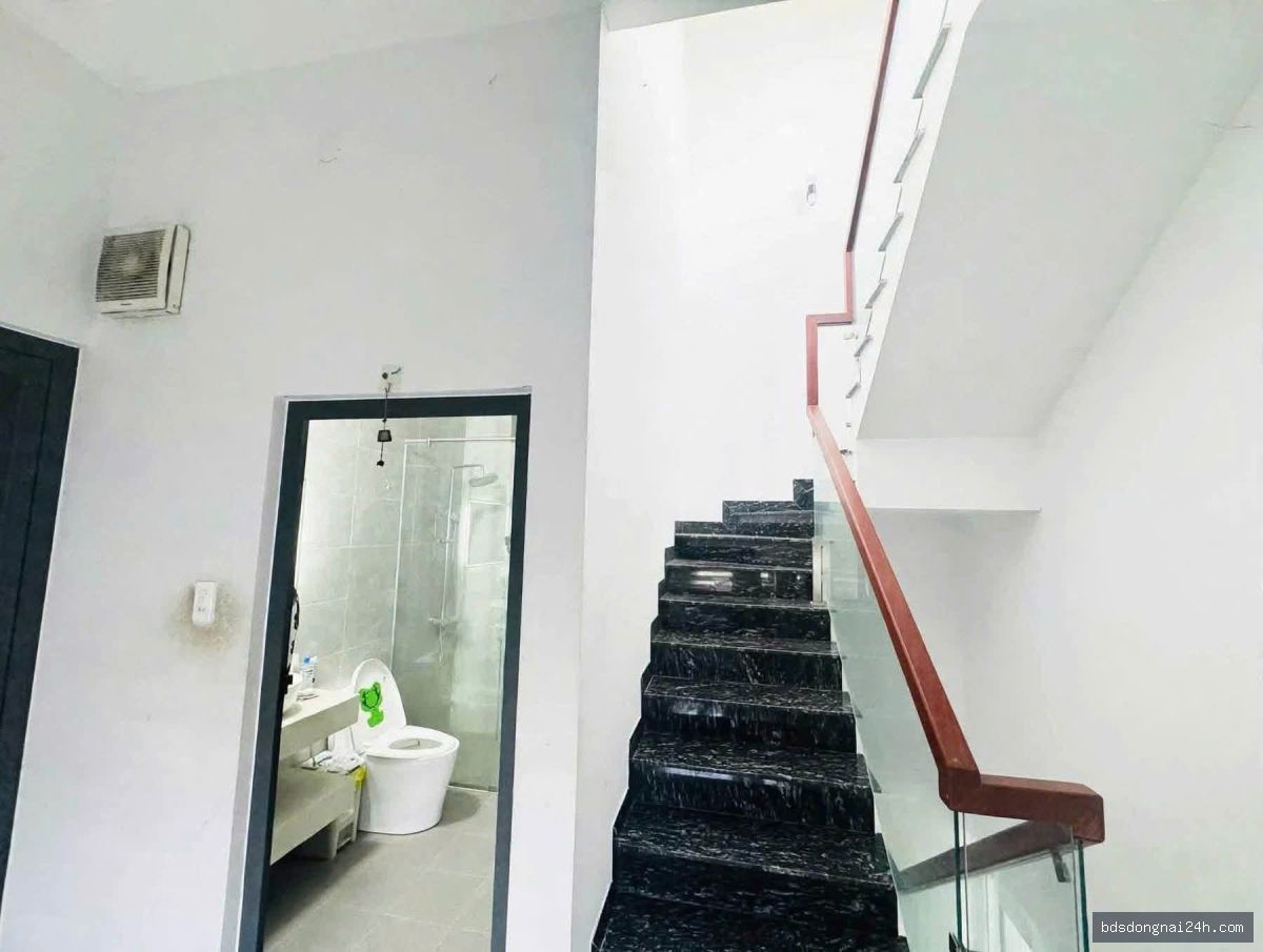 Bán nhà 1 trệt 1 lầu, gần chợ tại Tân Phong, Biên Hòa (138m²) - Hình ảnh 4