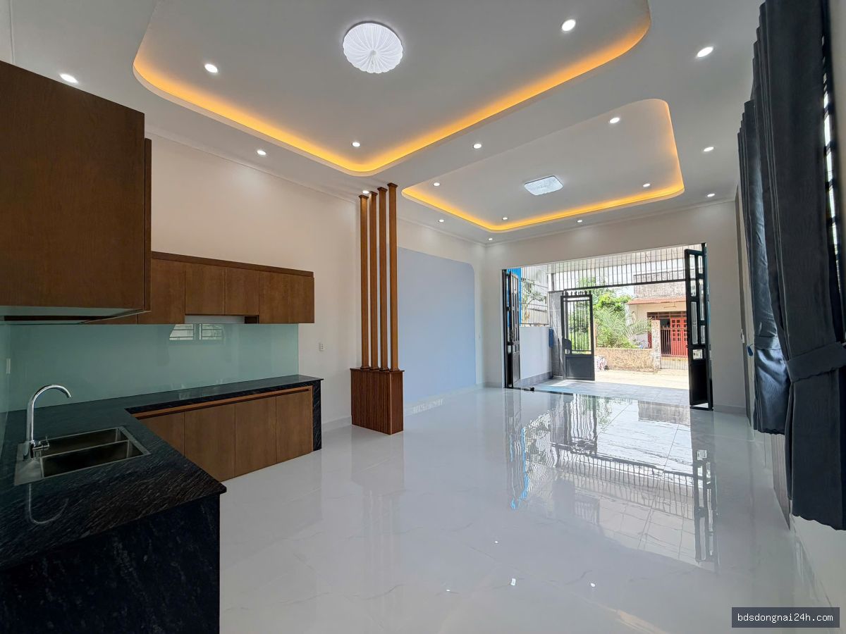 Cho thuê nhà phố mặt tiền (100m²) - Hình ảnh 2