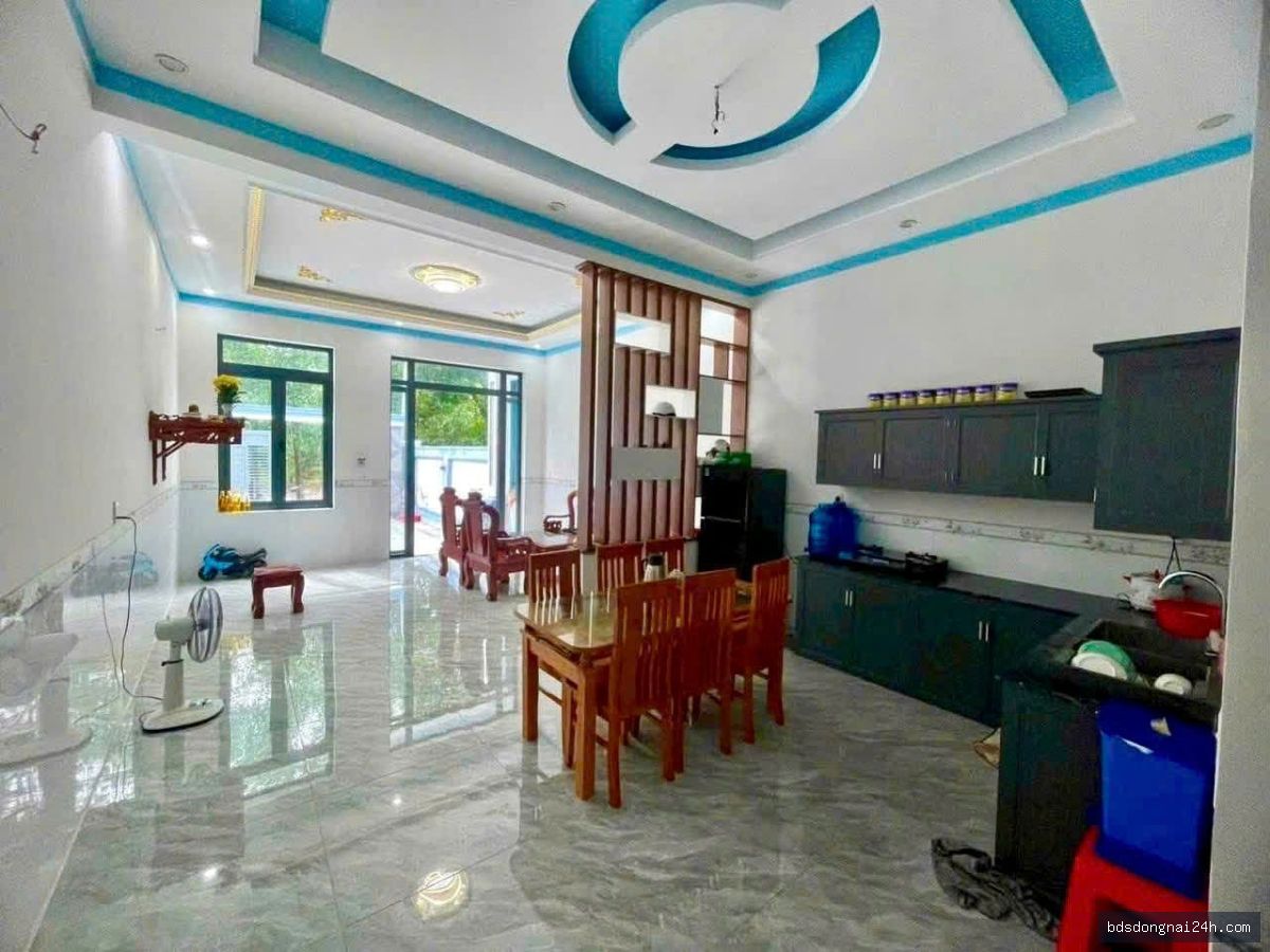 Bán nhà phố sân ô tô tại Trảng Bom (140m²) - Hình ảnh 4