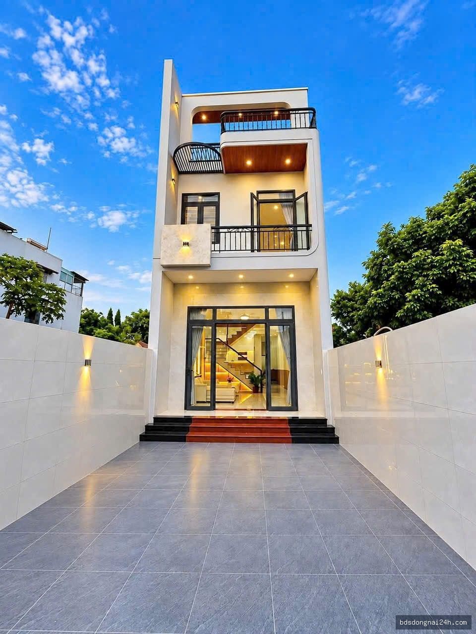 Bán nhà lầu kiên cố (130.5m²)