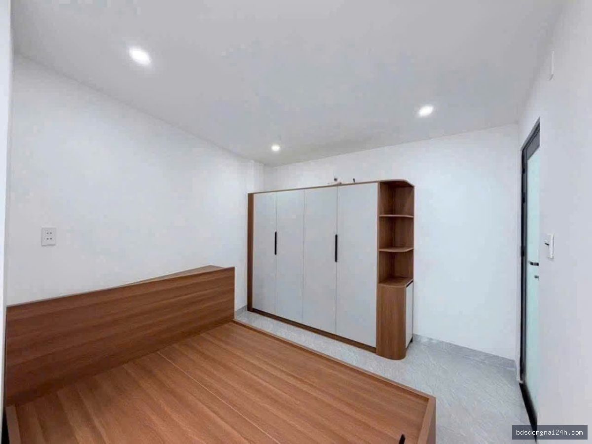 Bán nhà 1 trệt 1 lầu, gần chợ - Hình ảnh 4