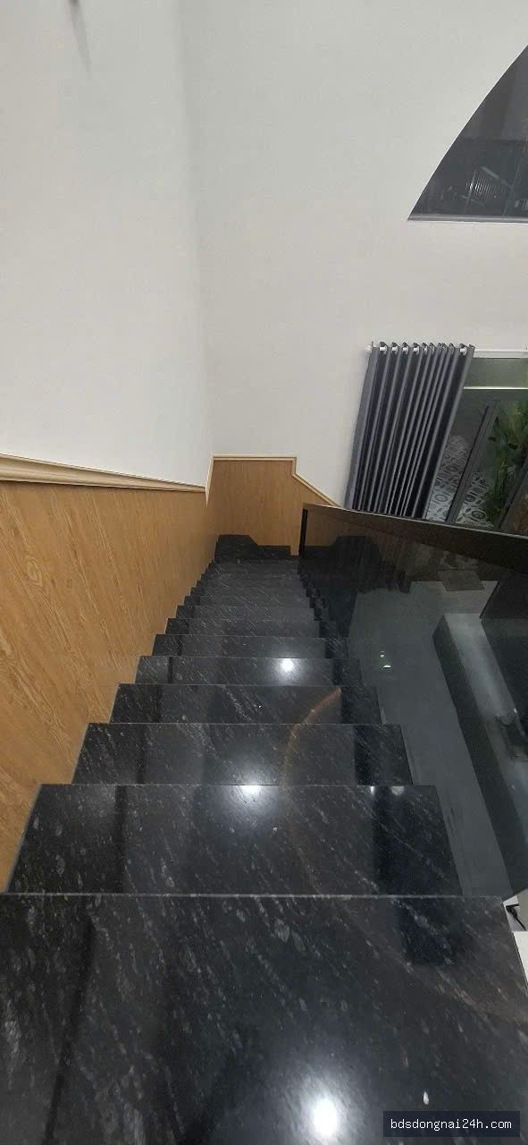 Bán nhà phố tại Trảng Dài, Biên Hòa (110m²) - Hình ảnh 12
