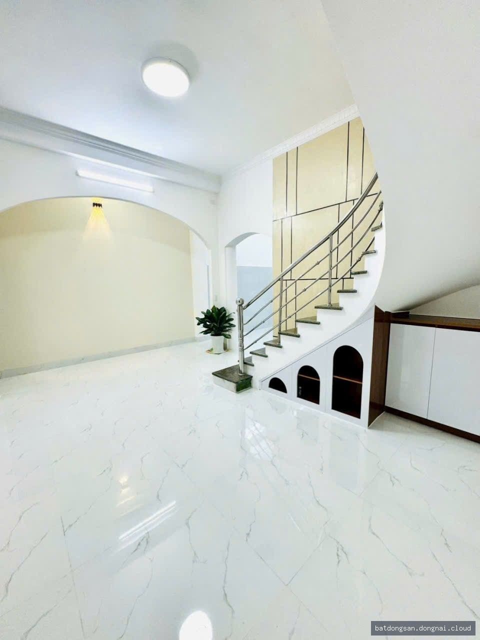 Bán nhà phố - Hình ảnh 3