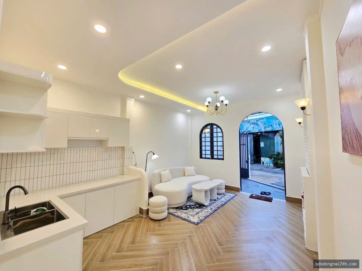 Bán nhà phố mặt tiền tại Hố Nai, Biên Hòa (81.6m²) - Hình ảnh 3
