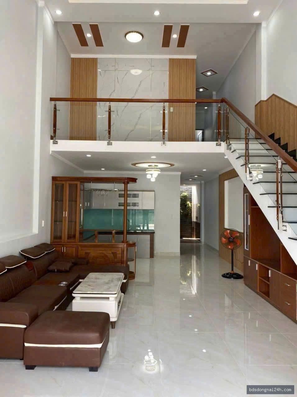 Bán bất động sản sân ô tô tại Trảng Dài, Biên Hòa (140m²) - Hình ảnh 2