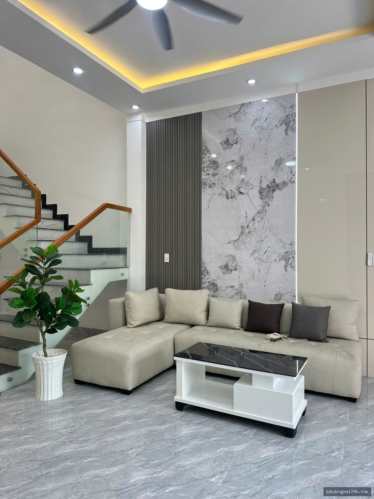 Bán nhà 1 trệt 1 lầu, sân ô tô, gần chợ tại Trảng Dài, Biên Hòa - Hình ảnh 14